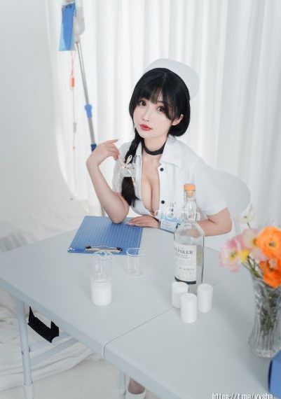 《公爵的契约未婚妻》_国产剧神马影院手机在线