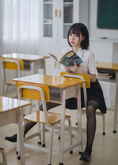 森林里的熊先生在冬眠中免费观看_BD国语免费观看视频