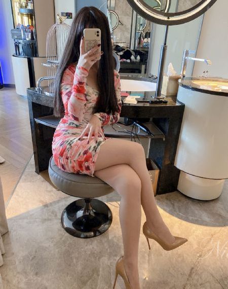 大胸女人电影_蓝光HD在线观看