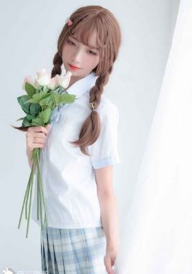 男人吃奶视频_国语版完整版