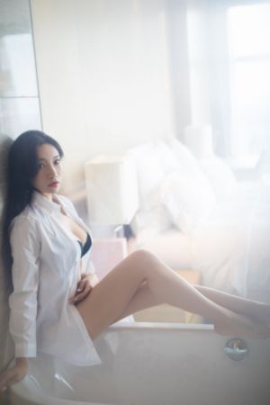 《桃色》无删减版_剧情片电影免费在线