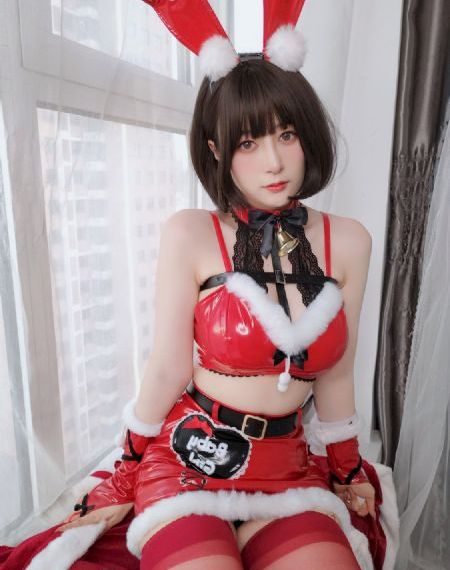 嫩模私拍乳神张雪馨私拍_1080P在线播放观看