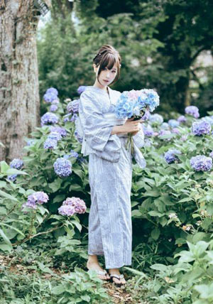 春宫妖姬_高清高清视频播放