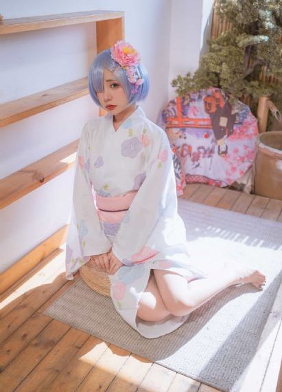 日本护士在线_高清完整版免费全集免费观看