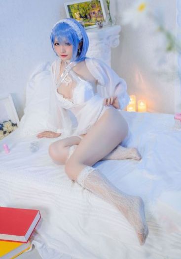 漂亮的女邻居4_迅雷手机免费观看
