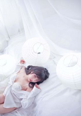 赤道的男人_BD英语全集免费播放