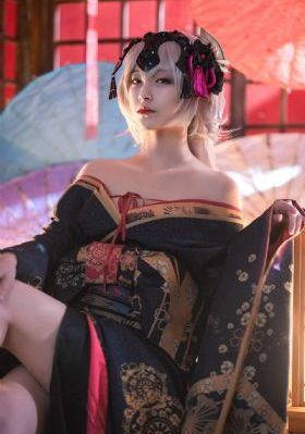 日本新任女教师_4K免费观看超清