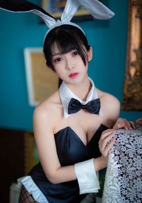 白色相簿_4K高清迅雷在线观看